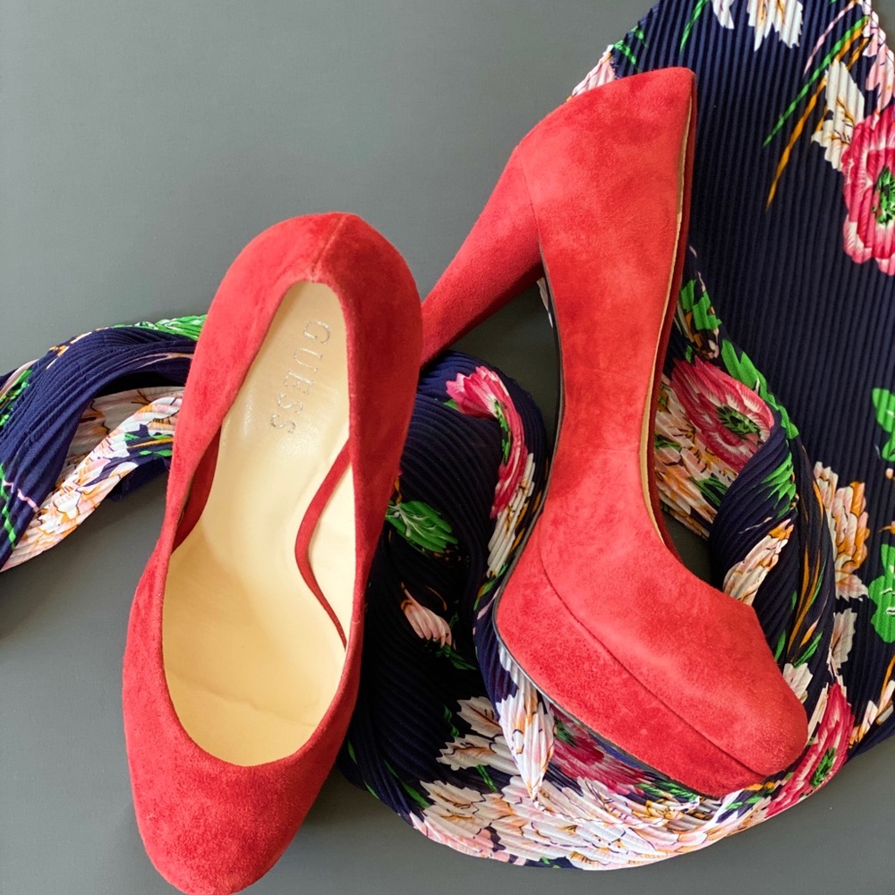 Guess High heels size 9